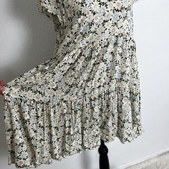American Eagle Daisy Floral Baby Doll Swing Dress Open Back Viscose Large NWT - Picture 7 of 12